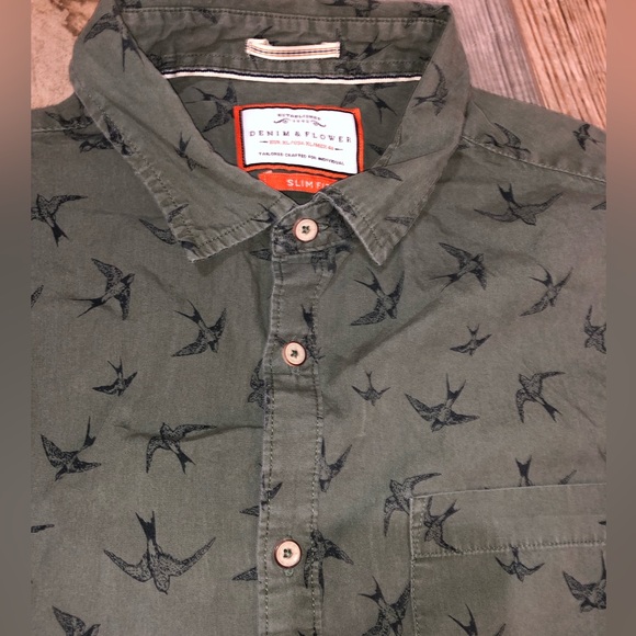 Men’s Printed button down shirts - Picture 2 of 7